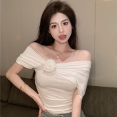 修身 设计感小众斜肩T恤女2024夏季 新款 性感純欲风一字肩锁骨上衣