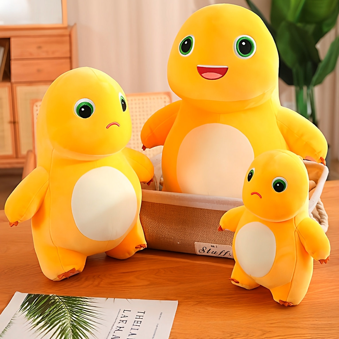 正版奶龙暴暴龙毛绒公仔微笑傲慢