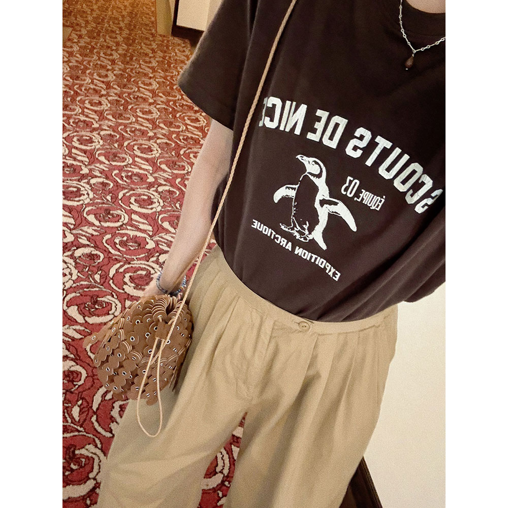 复古企鹅印花圆领亲肤透气短袖t