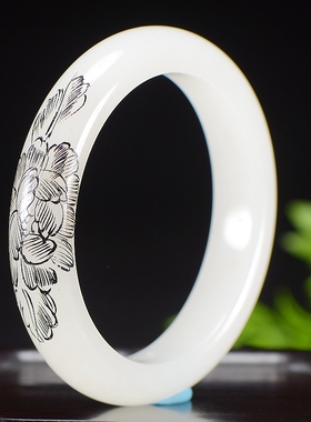 和田玉 白玉 浅浮雕花 扁圆条玉镯手镯49.克内径53mm