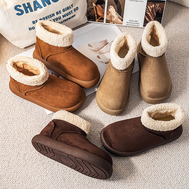 潮小土豆短靴大码女鞋41-43码雪地靴25冬新款毛毛鞋加绒短靴40 42