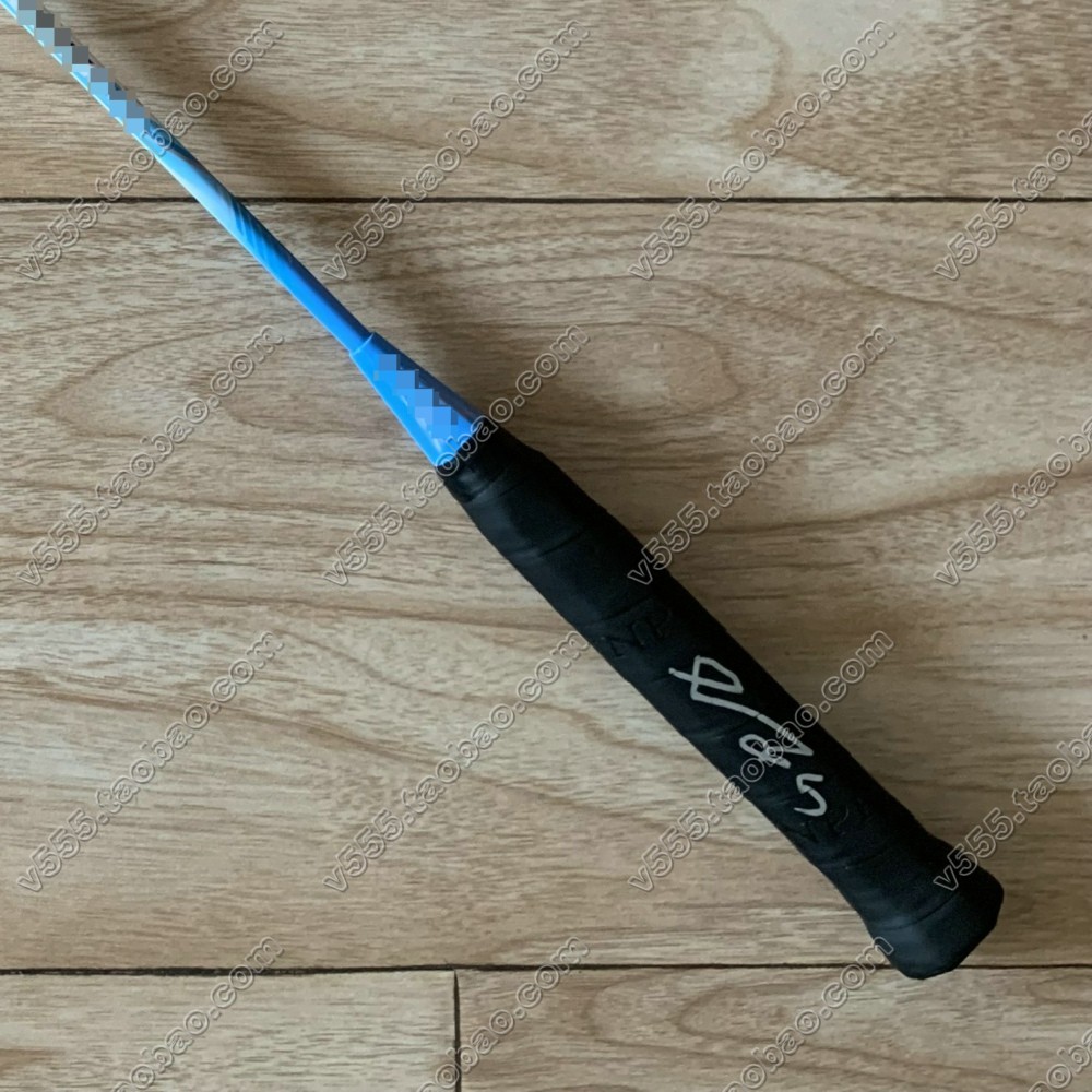 林丹亲笔签名羽毛球拍李宗伟石宇奇李诗沣陈雨菲李梓嘉王祉怡王昶