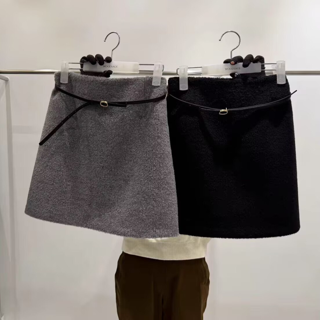 H110111350 韩版25冬复古A字显瘦厚实羊毛混纺纯色半身裙5