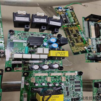 议价ETC710812H1000 75/55KW变频器驱动板适用