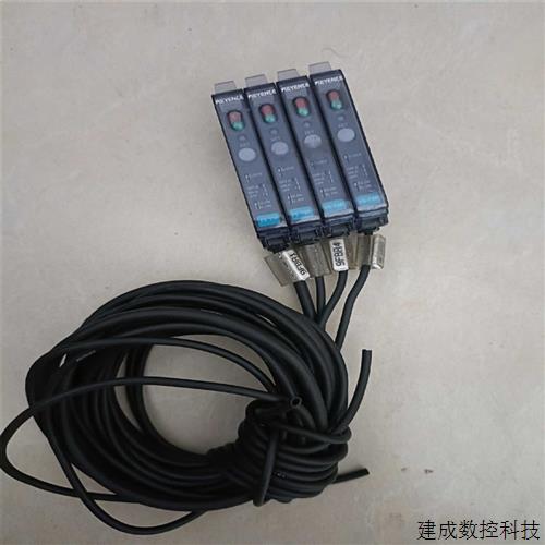 议价 基恩士光纤放大器FS-T1P适用