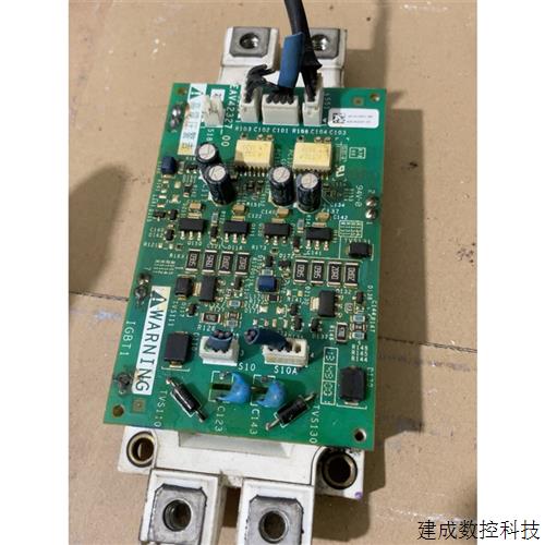 议价(议价)施耐德拆机模块.ff300r12me4eav42327-0