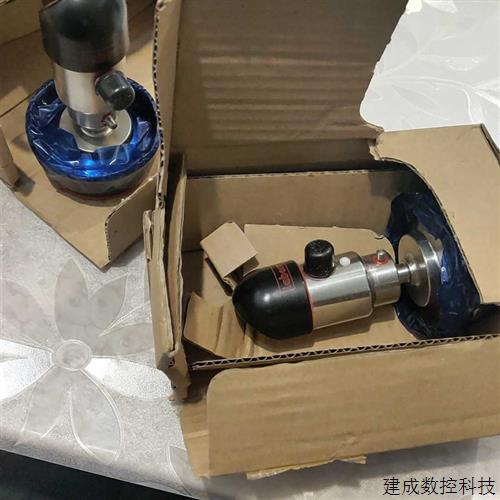 议价全新Labom朗博压力温度变送器CS2110  现货