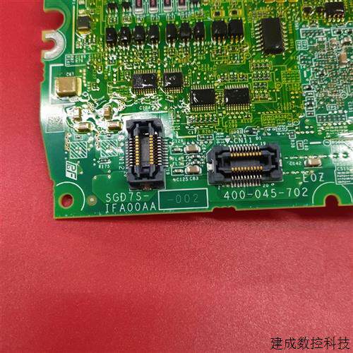 议价安川7系主板SGD7S-IFA00AA-002适用SGD7S-7R6A00A/5R5A00A议