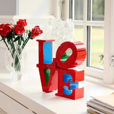 艺术生活系列LOVE雕塑3D立体字女孩拼装积木玩具情人节礼物31214