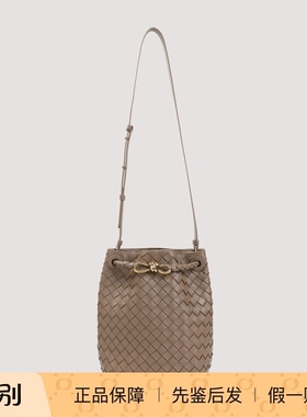BOTTEGA VENETA 女士andiamo松果棕色水桶包26早春新款意大利代购