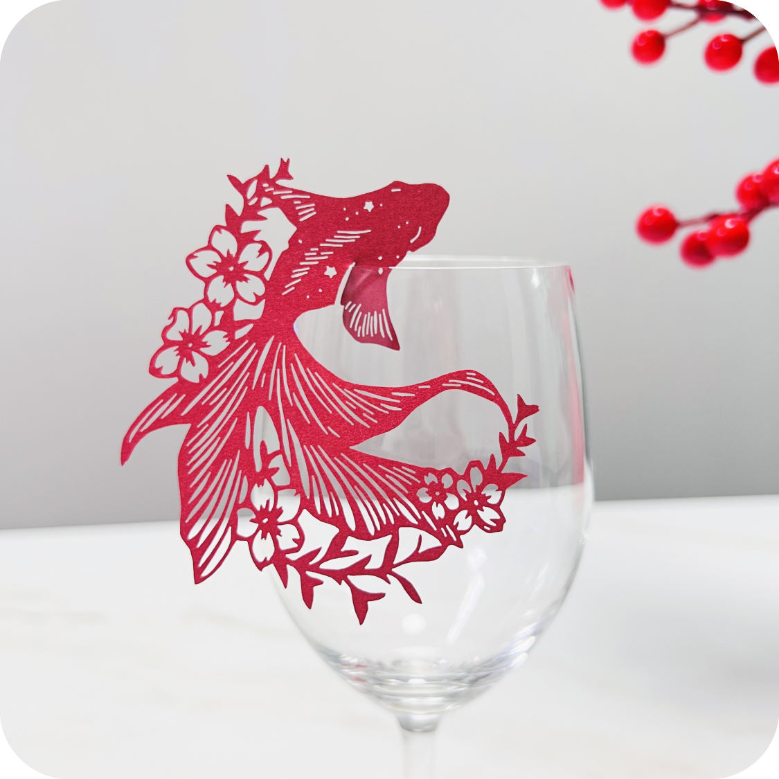 新款精美镂空鱼花席位卡酒店餐厅桌位卡红酒杯装饰插卡杯卡小卡片