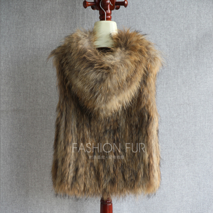 2025款貉子毛马甲纯手工编织连帽皮草马甲背心浣熊毛皮草坎肩