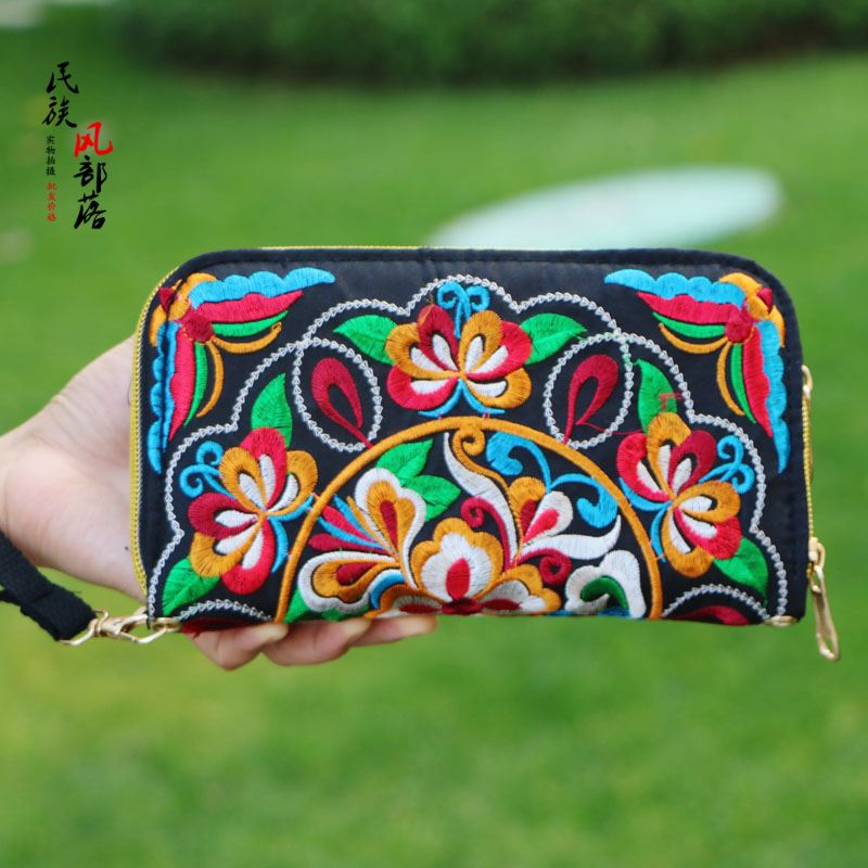 云南民族新款大容量女士包包复古绣花拉链刺绣花钱钱包包钱手拿包