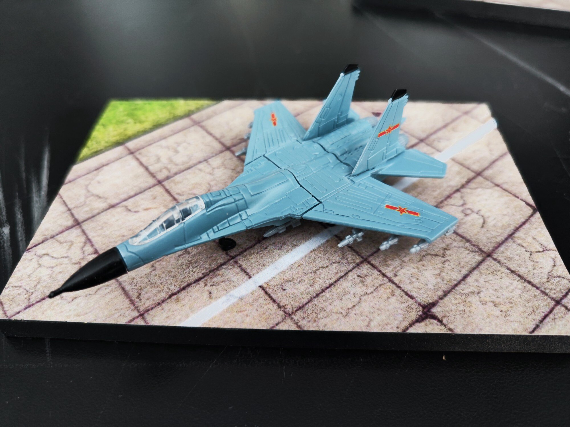 成品飞机模型中国空军歼11战斗机满50包邮
