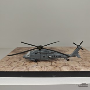 塑料成品1:144飞机模型美国SH-60海鹰舰载直升机多种颜色满50包邮