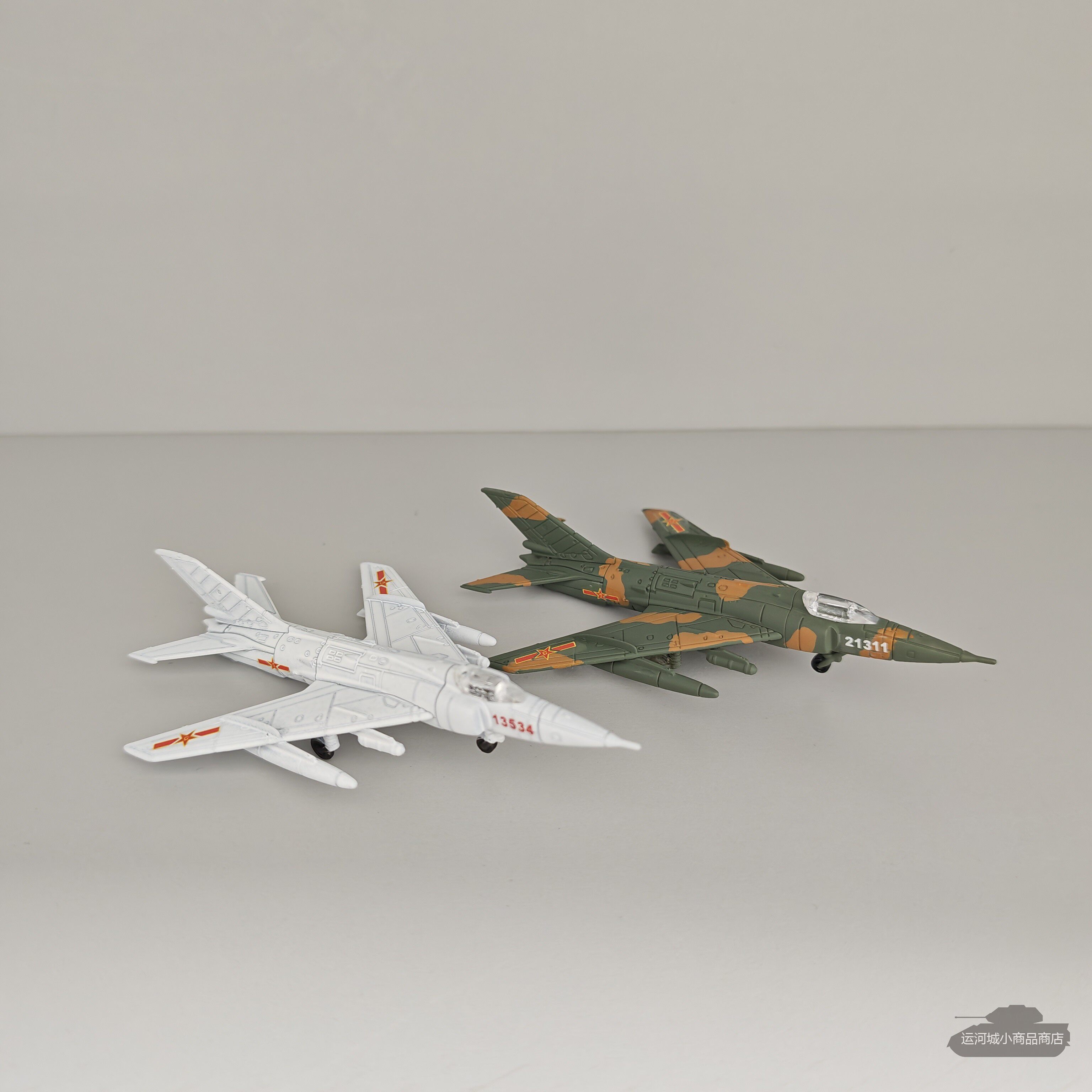 成品1:144塑料飞机模型中国强-5Q-5强击机A-5多种颜色满50包邮