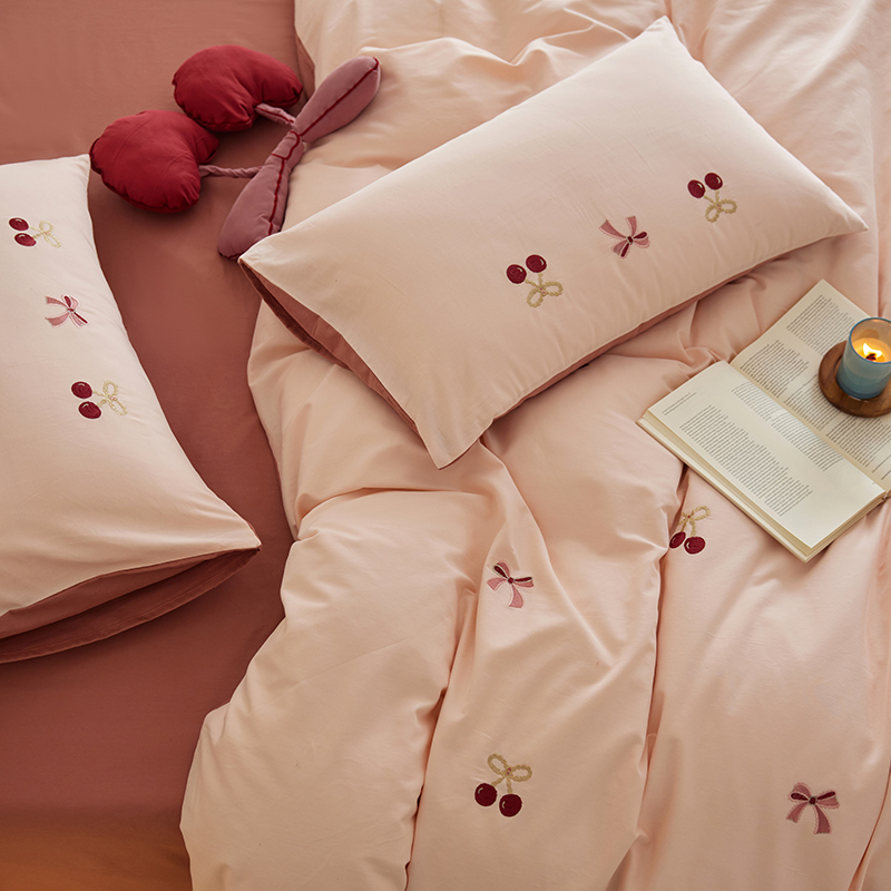 全棉贡缎磨毛绣花四件套床上用品