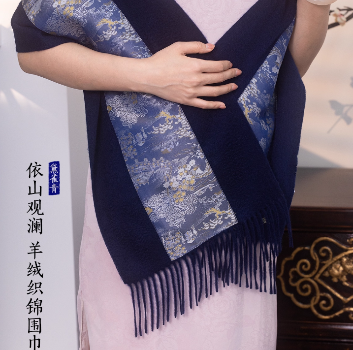 送礼大红色花纹全真丝围巾现货
