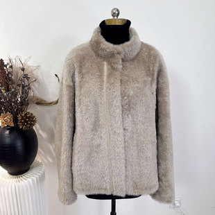 西班牙拉贡皮毛一体 新款短款拉链女士外套时尚简约真皮皮草大衣