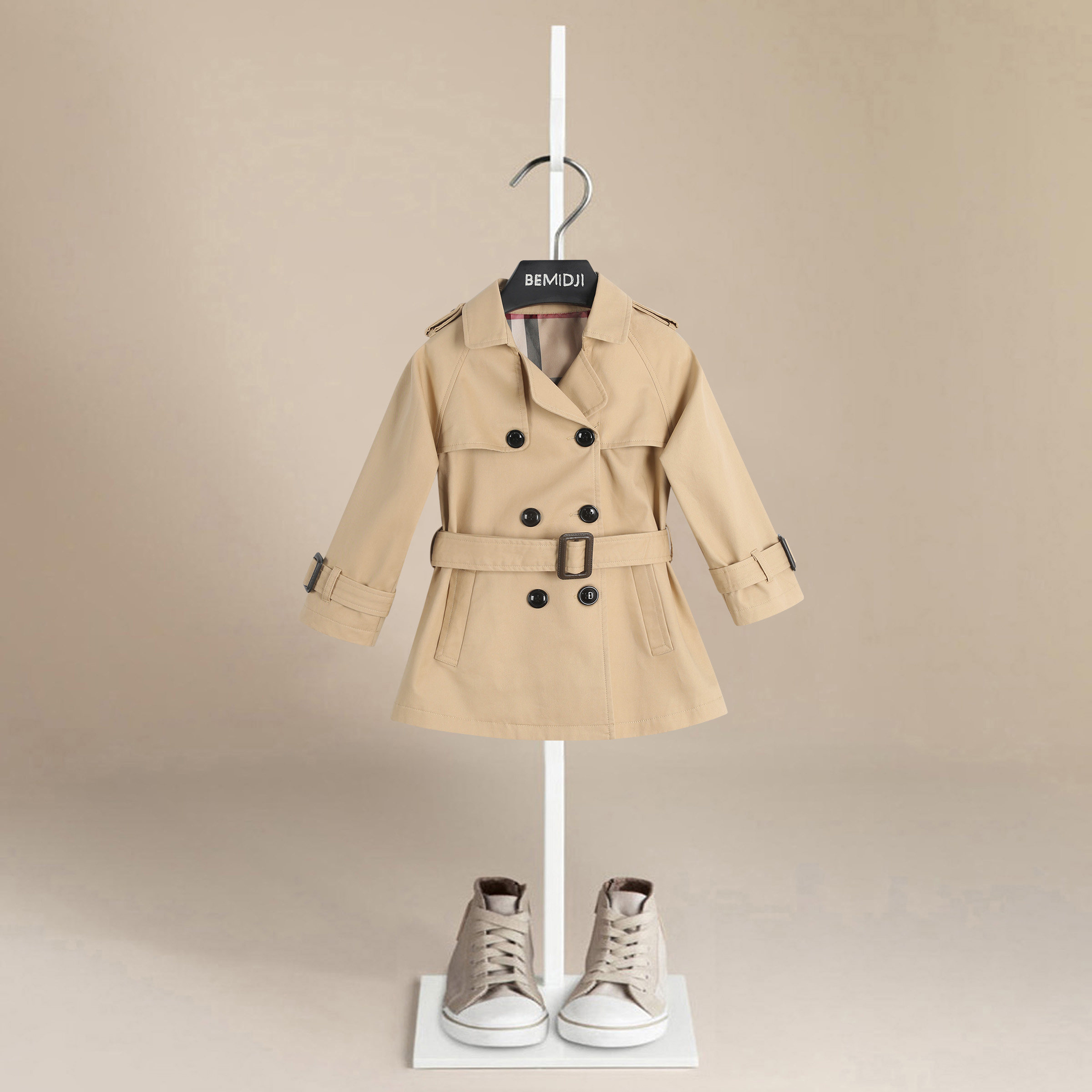 伯米吉春秋女童卡其色风衣外套男童双排扣英伦风洋气时髦外套1722