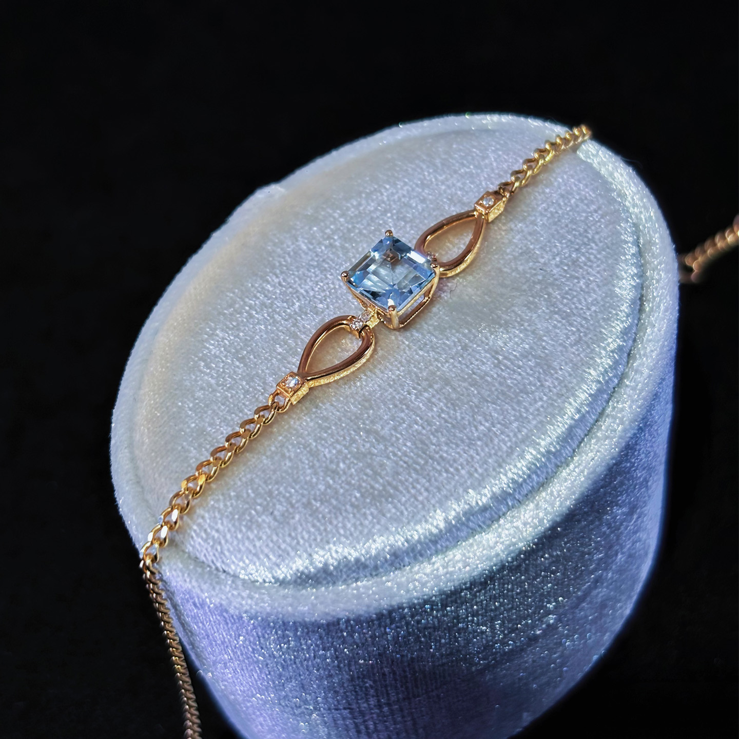 18K金天然公主方海蓝宝古巴手链