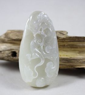 白玉白玉龙腾盛世把件