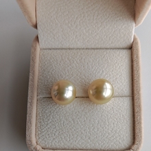 4449 天然海水南洋金珠珍珠耳钉（中茶金带证）