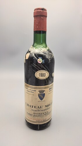 1983年格拉夫产区米勒城堡红葡萄酒404