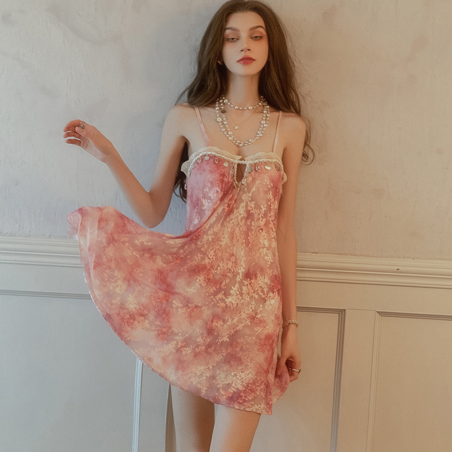 今夕何夕蕾丝花边吊带睡衣