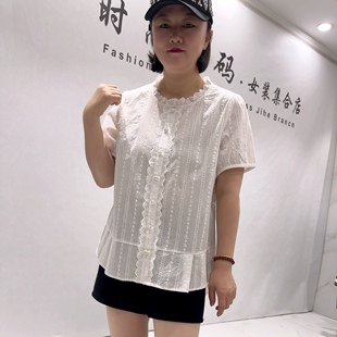 女装 上衣加大码 棉布镂花面料简约减龄短袖 5701芮娜依莲初夏新品
