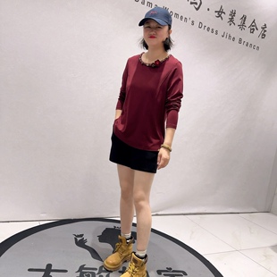 女装 5388芮娜依莲春款 加大码 简洁大方显瘦设计感领口洋气衫 新品