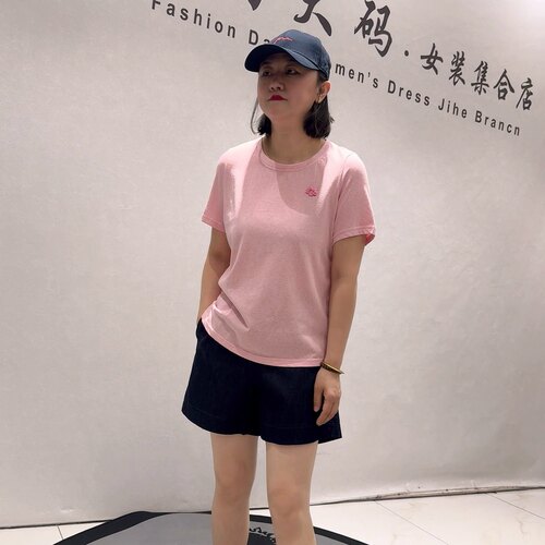 3990女权贵族夏款新品自带镂空美背设计感圆领洋气衫加大码女装