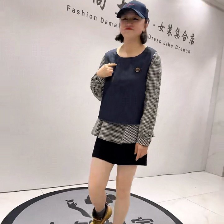 1350女权贵族春款新品假两件拼接格子风女人味气质衫加大码女装,女装/女士精品,大码内搭,淘宝优惠券,粉丝福利购,淘宝优惠卷