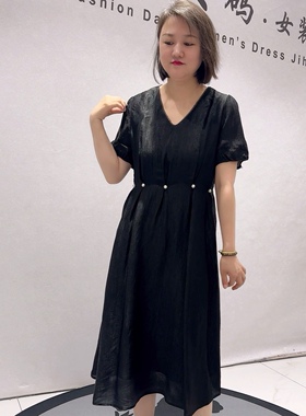 3010女权贵族夏款新品v领简洁大方女人味显瘦连衣裙加大码女装
