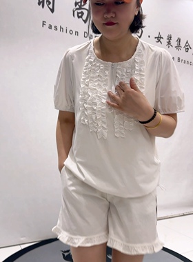 31136女权贵族夏款新品半拉链上衣搭配松紧腰木耳边短裤两件套