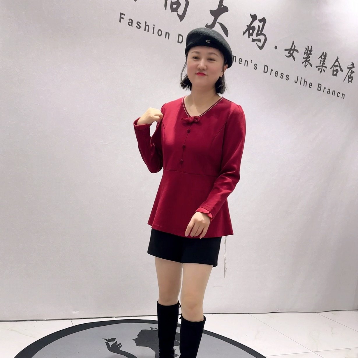 1222女权贵族2026年货春款V领减龄蝴蝶结设计包扣天丝罗马气质衫