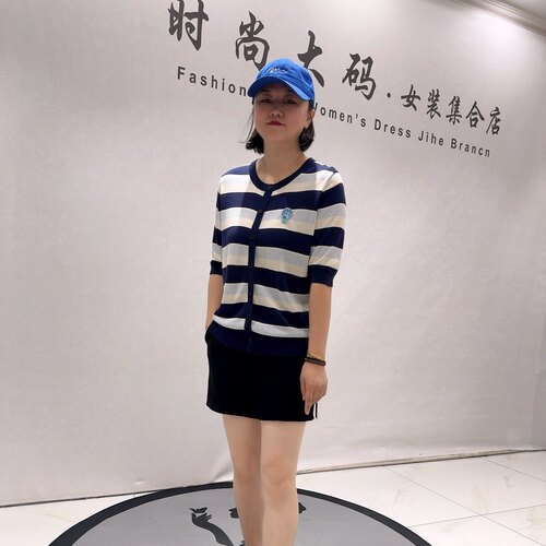 6358女权贵族初秋新品简约百搭休闲舒适减龄条纹针织衫加大码女装