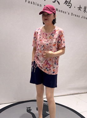 5197芮娜依莲夏款新品五彩亮钻侧边抽褶设计显瘦减龄衫加大码女装
