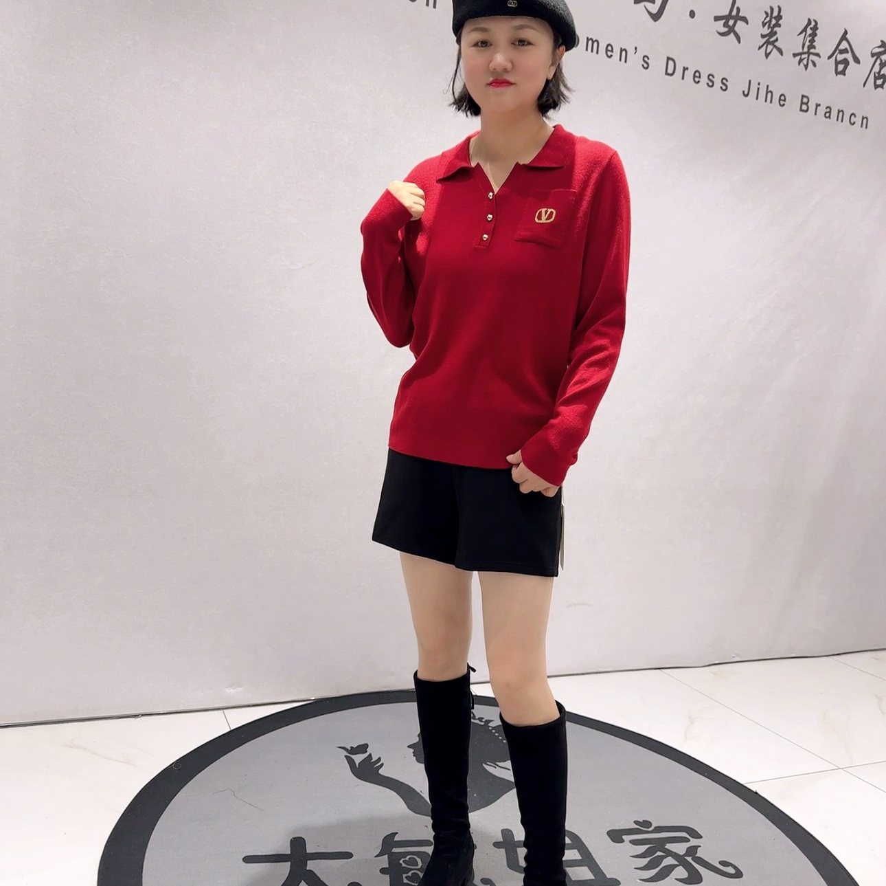8285女权贵族冬款新品polo领简洁大方针织面料气质衫加大码女装