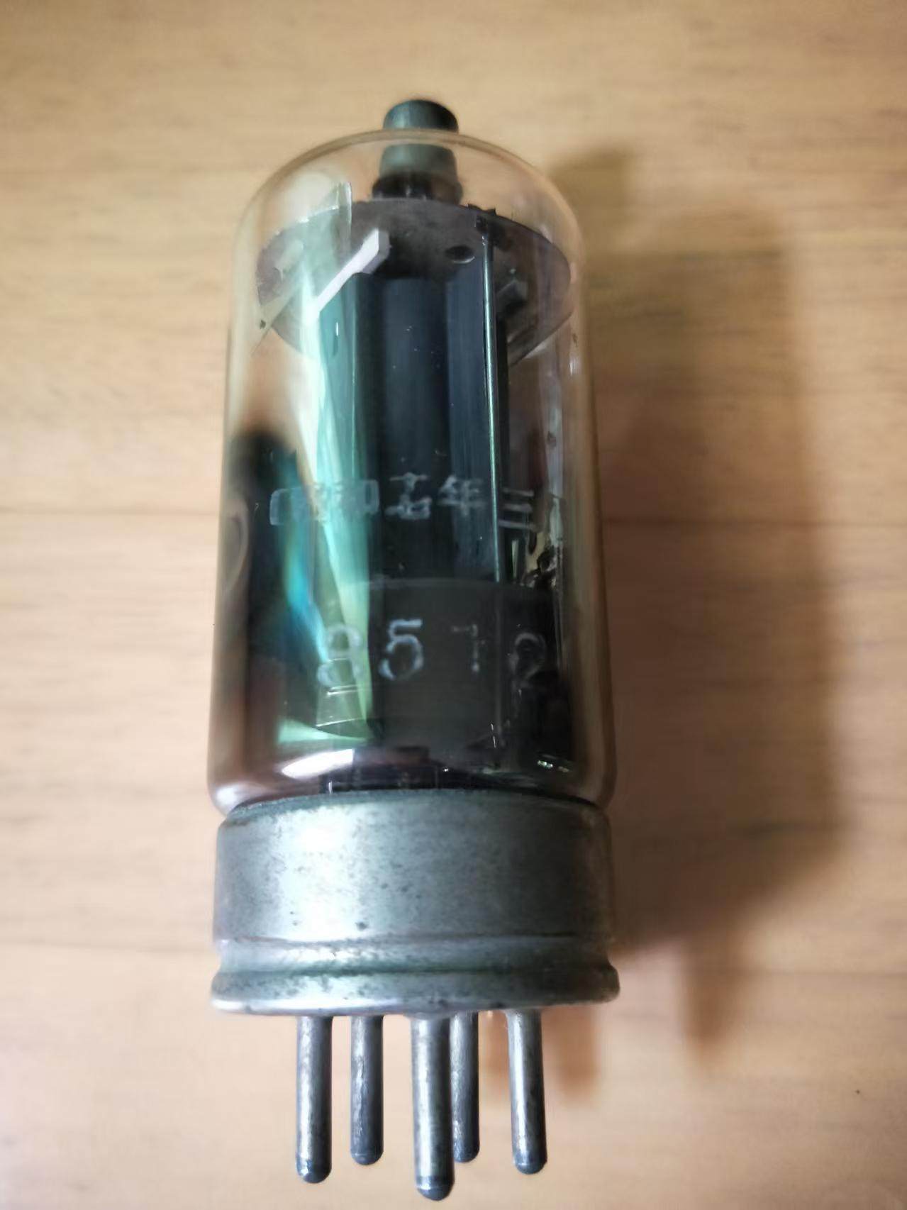 老收音机拆下日本产（昭和十七年)UY-807电子管