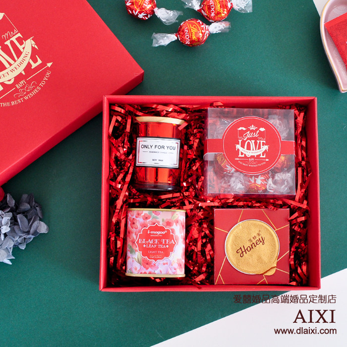 原创中国风宝蓝色红色小熊结婚喜糖盒回礼高端套装大号蜂蜜糖盒