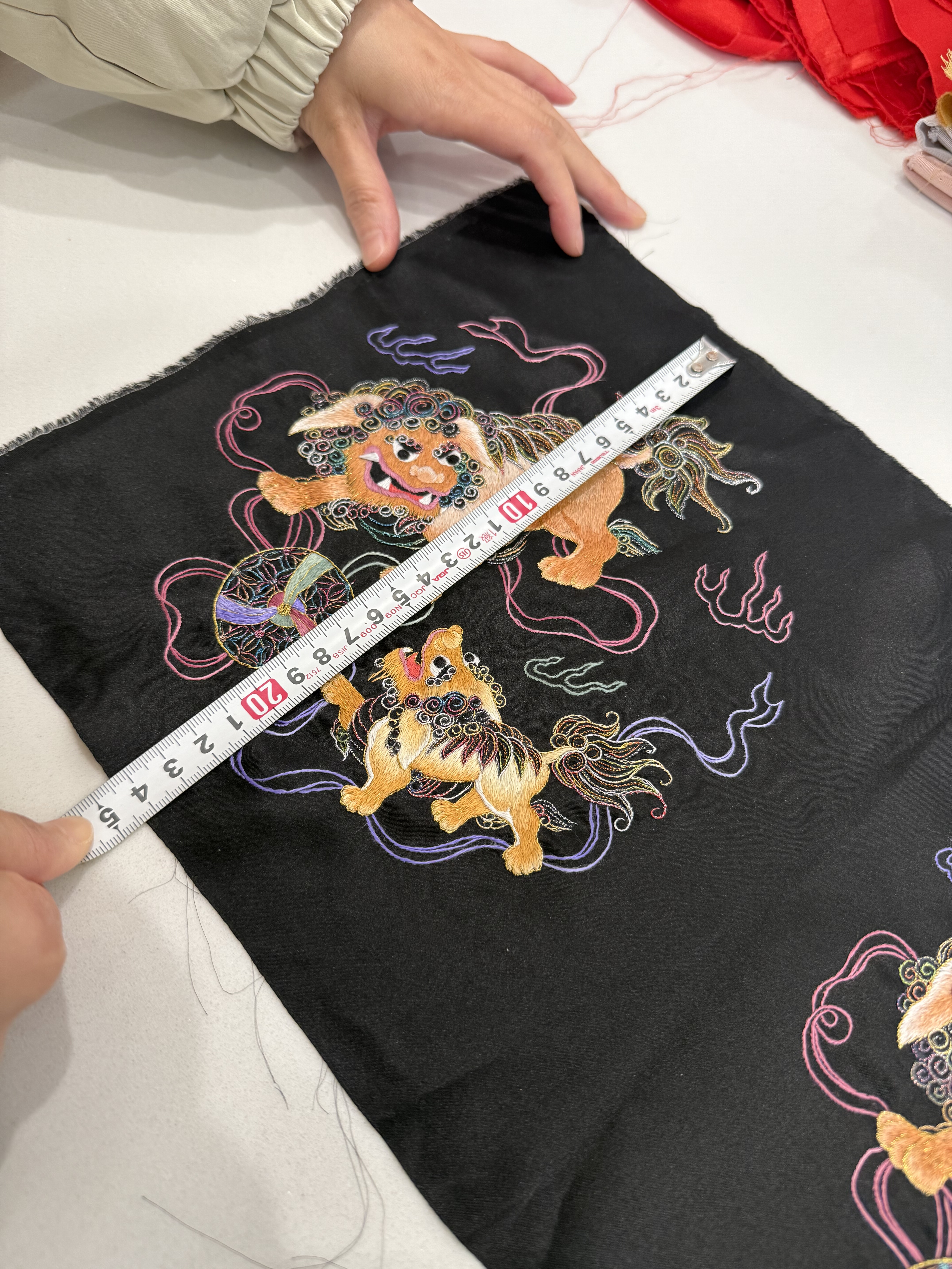 苏绣半成品老绣片圆贴片手工diy绣花布片衣服抱枕布贴花 刺绣辅料