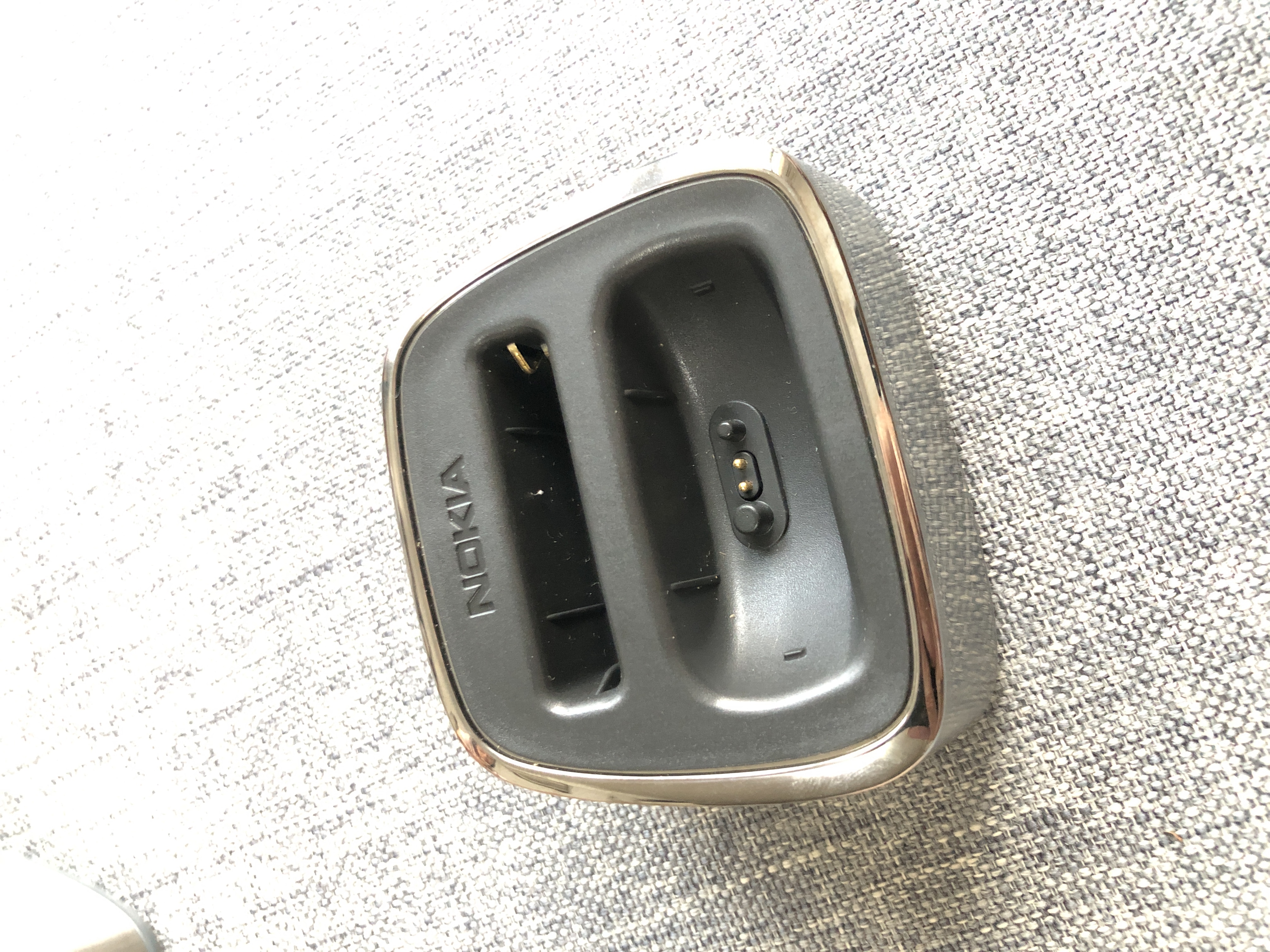 诺基亚8800原装库存座充