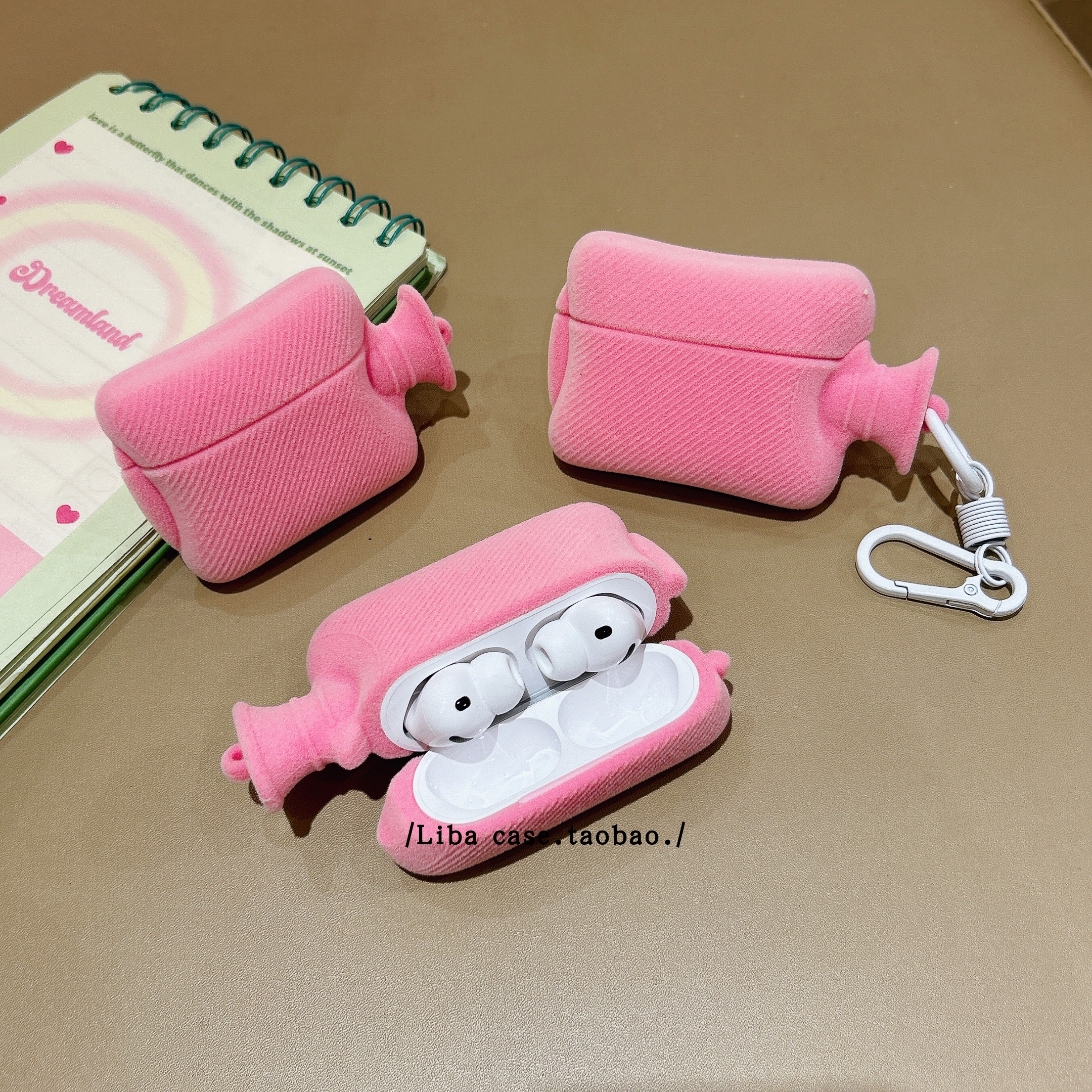 粉色植绒暖水袋AirpodsPro耳机壳