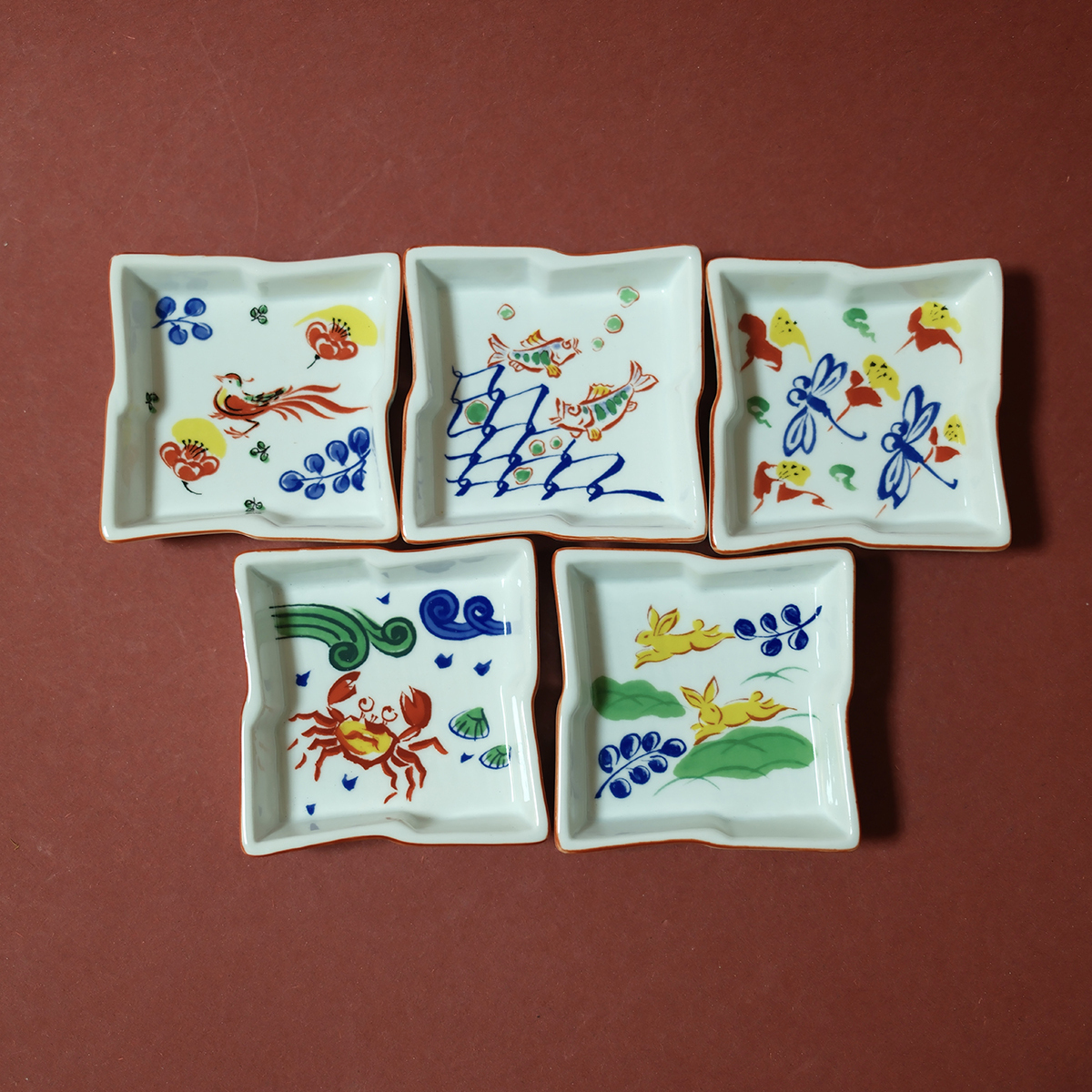 孤品中古中国制职人手造赤绘趣味四角方形陶瓷小皿 餐碟