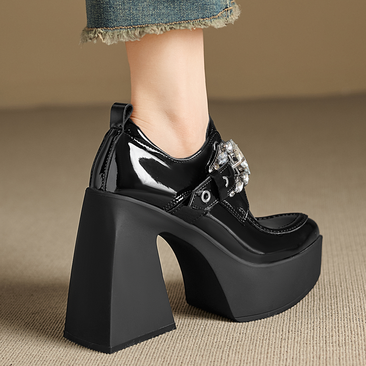 古菲斯奇女鞋粗高跟真皮单鞋厚底