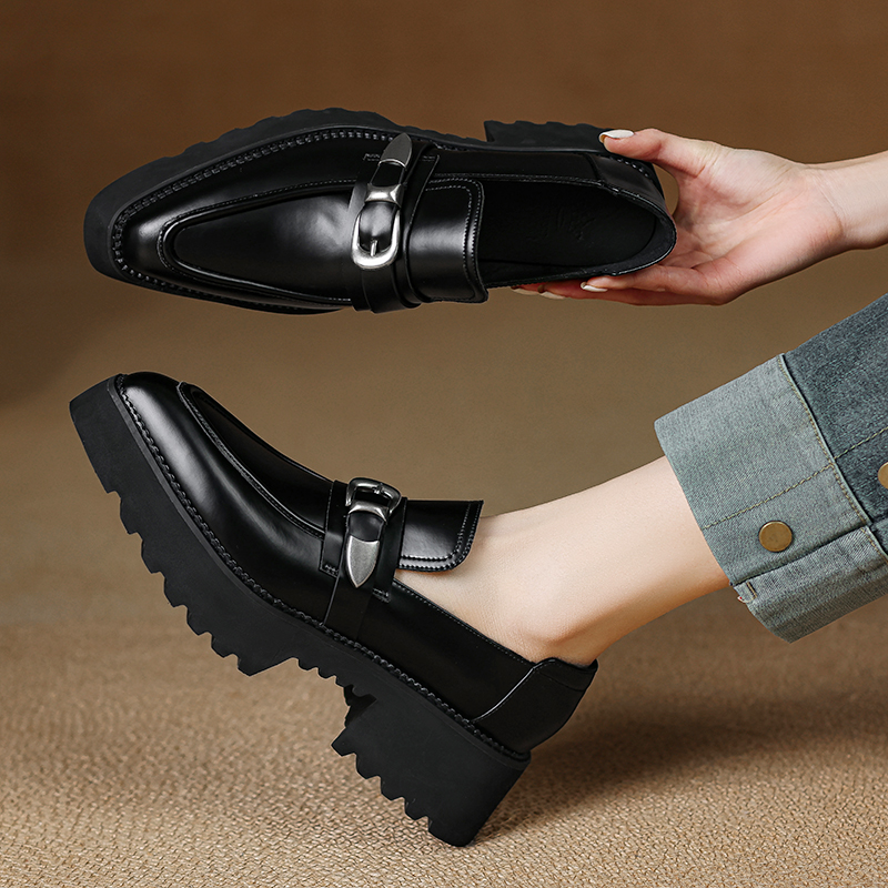 古菲斯奇女鞋粗跟厚底乐福鞋漆皮