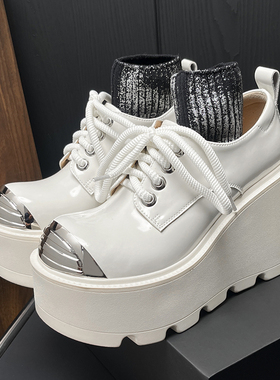 2025新款小个子女鞋厚底坡跟休闲鞋真皮单鞋金属松糕跟增高鞋绑带