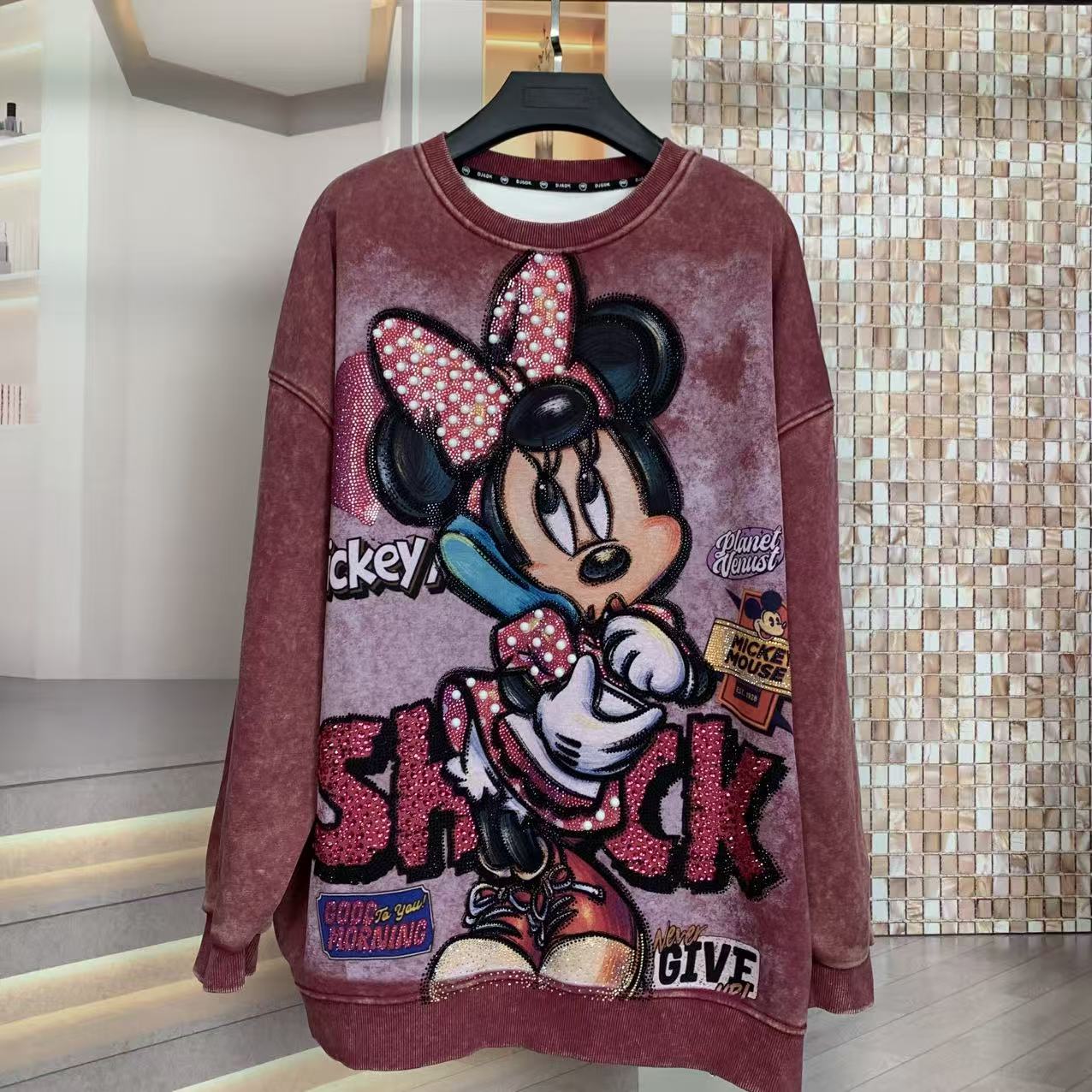 WR潮牌秋冬加绒重工烫钻米妮米奇卡通宽松时尚加厚圆领卫衣