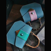 手工植鞣头层牛皮蛇皮拼接绿松原石镶嵌女款 竹节斜挎手拎包